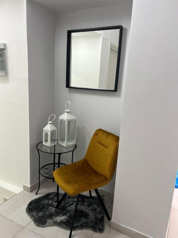 Sky House Luxury Apartment Napoli Bagian luar foto