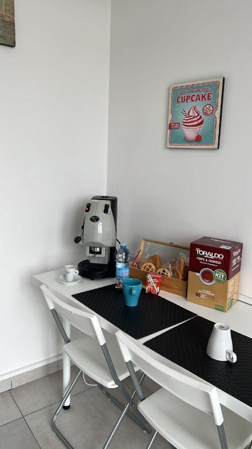 Sky House Luxury Apartment Napoli Bagian luar foto