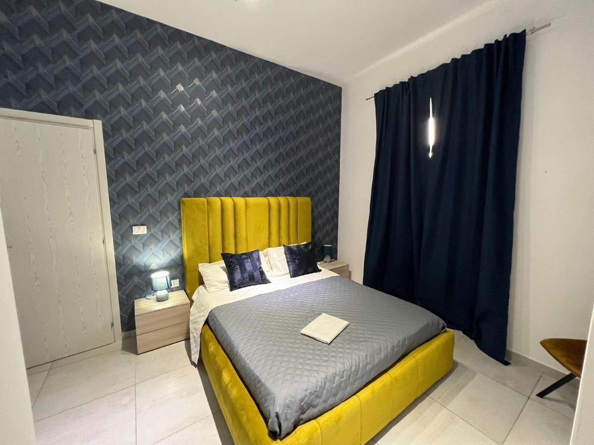 Sky House Luxury Apartment Napoli Bagian luar foto