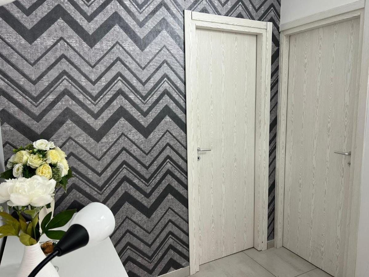 Sky House Luxury Apartment Napoli Bagian luar foto