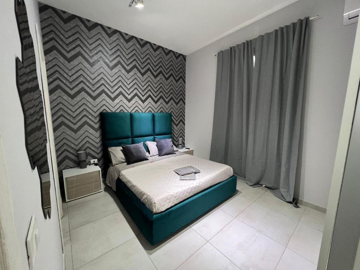 Sky House Luxury Apartment Napoli Bagian luar foto